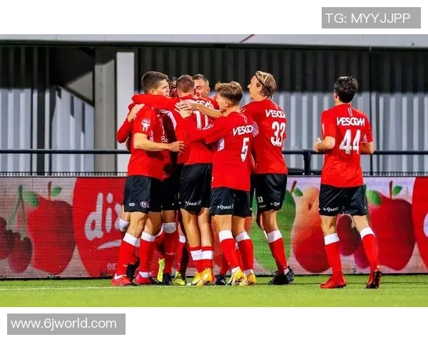 马斯特里与瓦尔维克的精彩对决揭示荷甲联赛新格局