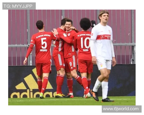 拉素与拜仁慕尼克激战正酣谁能在欧冠赛场笑到最后