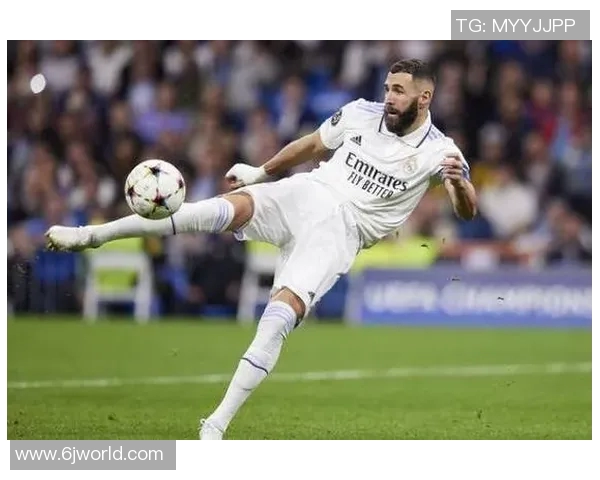 本泽马：从足球天才到传奇巨星的辉煌旅程与背后故事